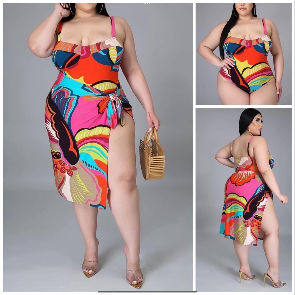 Plus Size Swim Set
